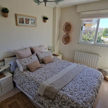 Luminoso Apartamento Playa Ris Con Garaje Ноха Экстерьер фото