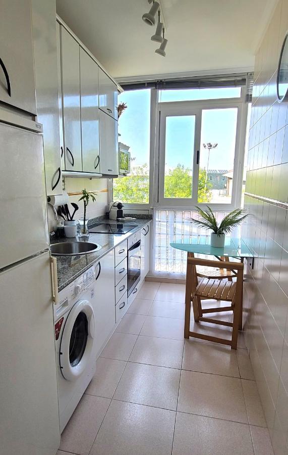 Luminoso Apartamento Playa Ris Con Garaje Ноха Экстерьер фото